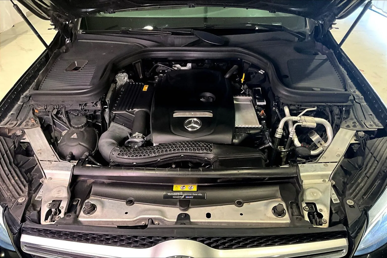 Mercedes-Benz GLC photo 29