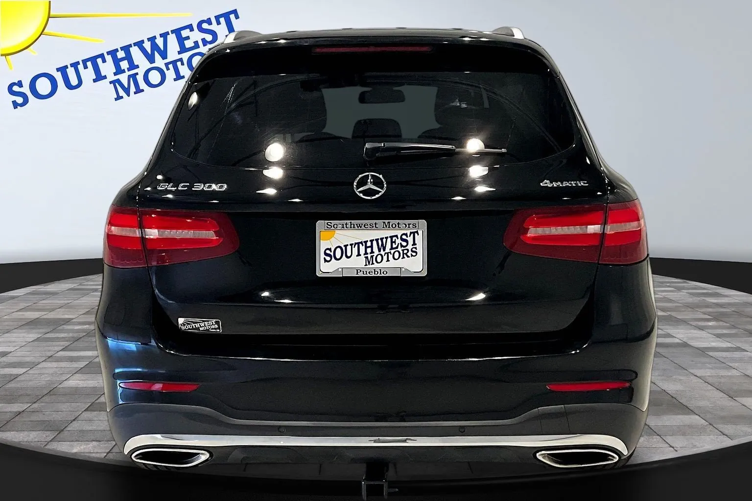 Mercedes-Benz GLC photo 6