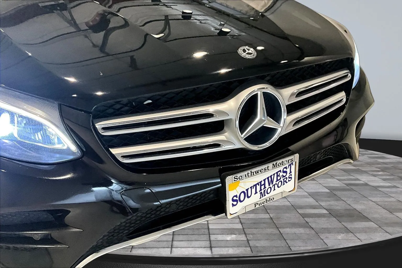 Mercedes-Benz GLC photo 31