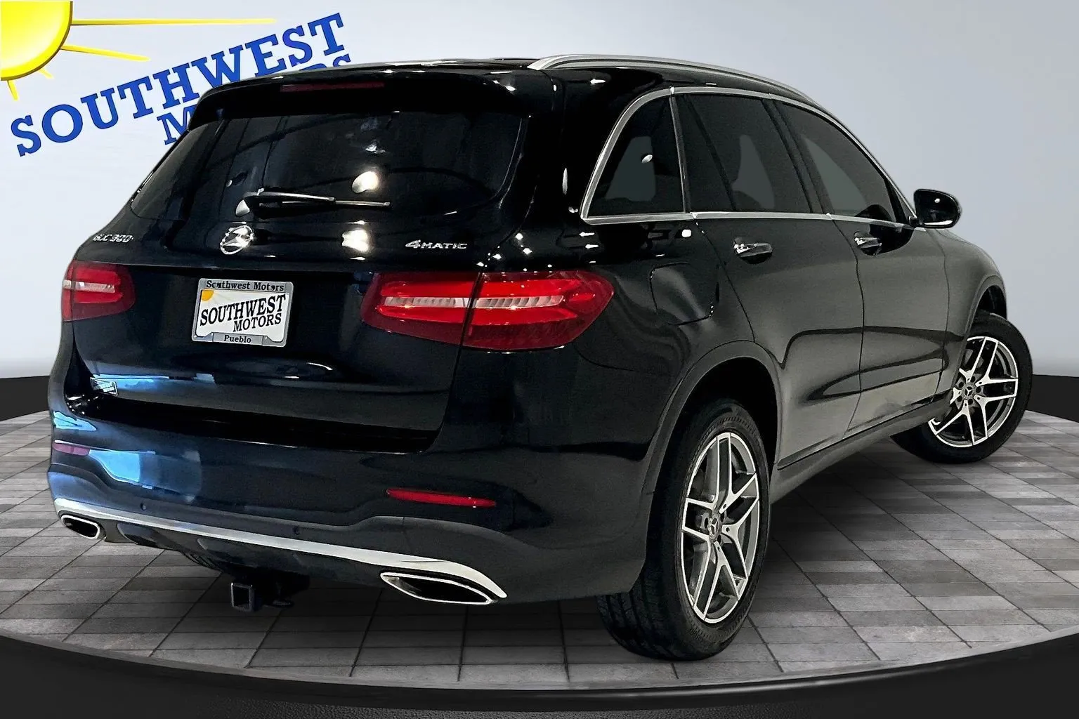 Mercedes-Benz GLC photo 7