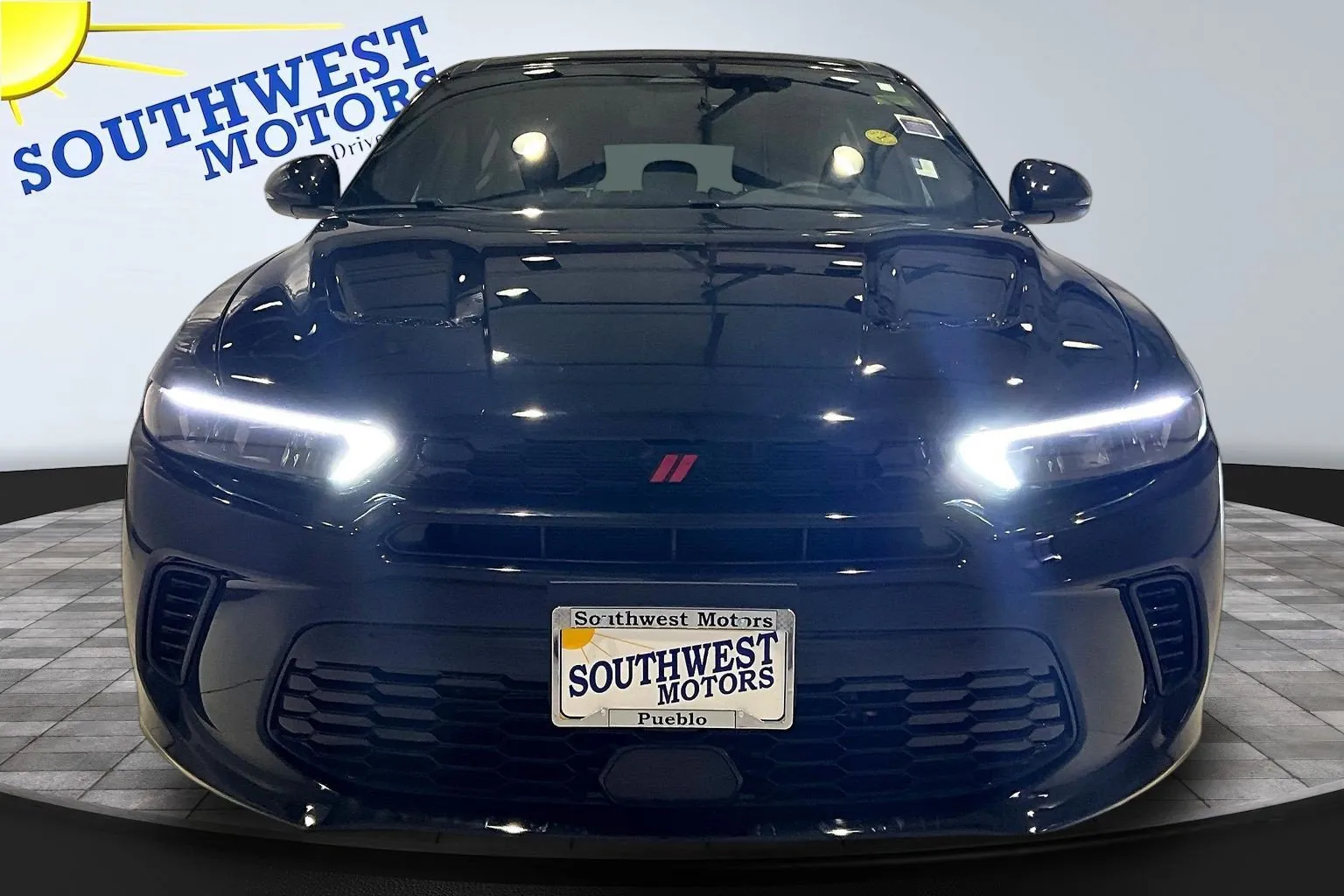 Dodge Hornet photo 2