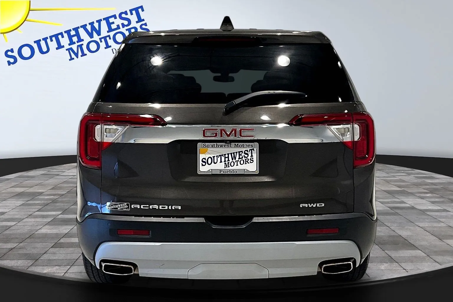 GMC Acadia photo 6