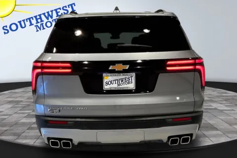 More photos of 2026 Chevrolet Traverse AWD LT at Southwest Motors, CO