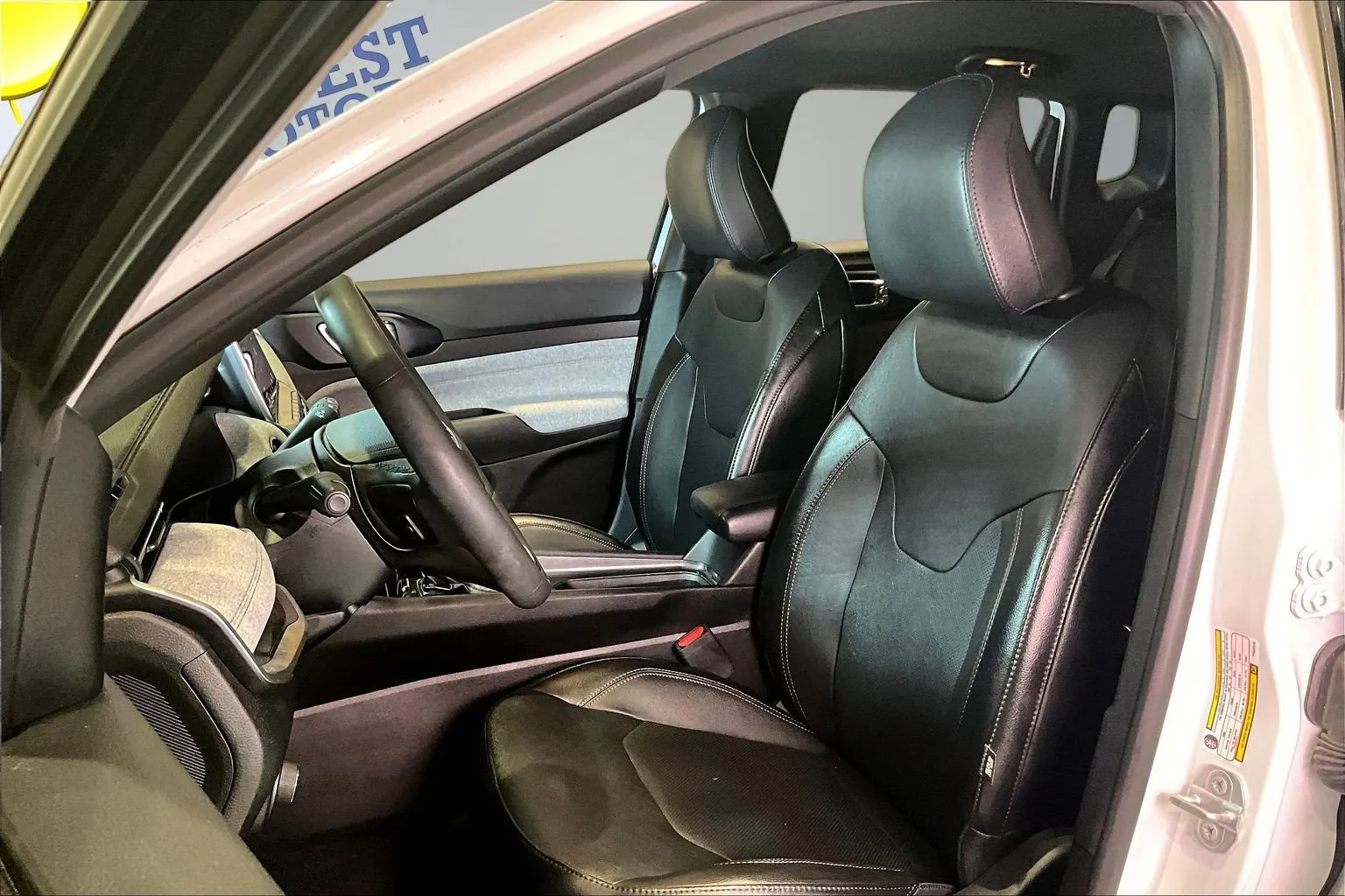 Jeep Compass photo 21