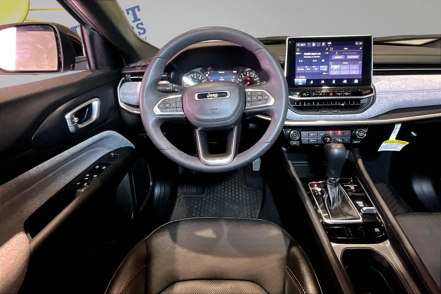 Jeep Compass photo 9