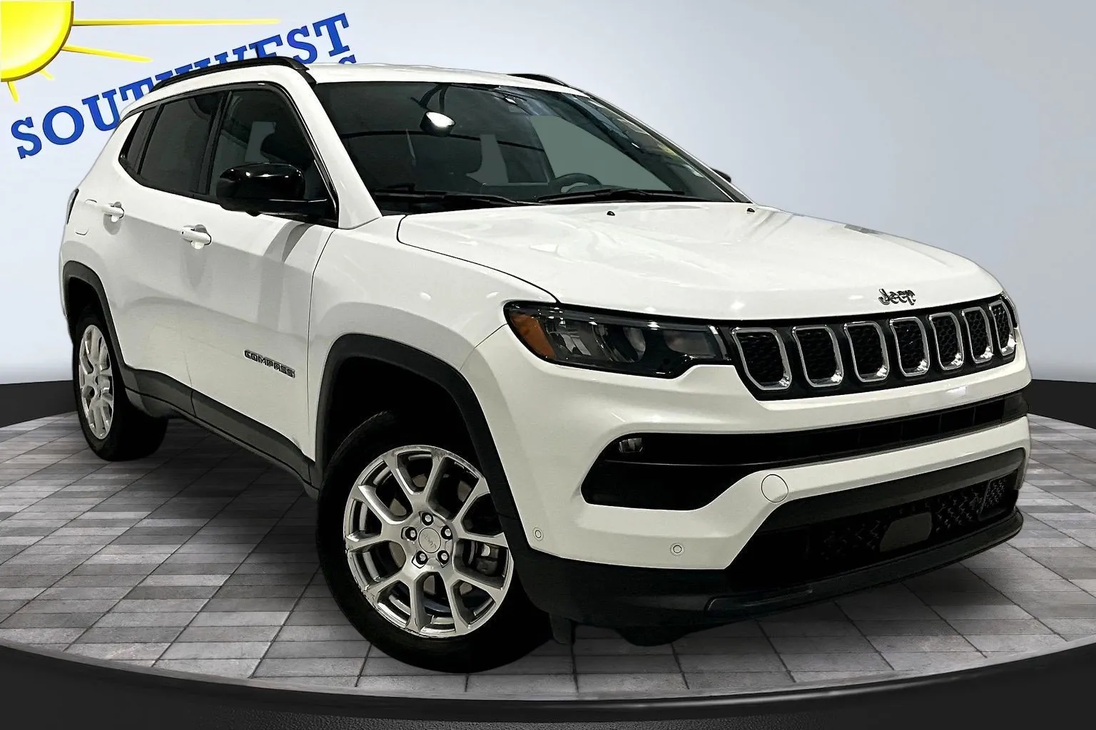 Jeep Compass photo 3