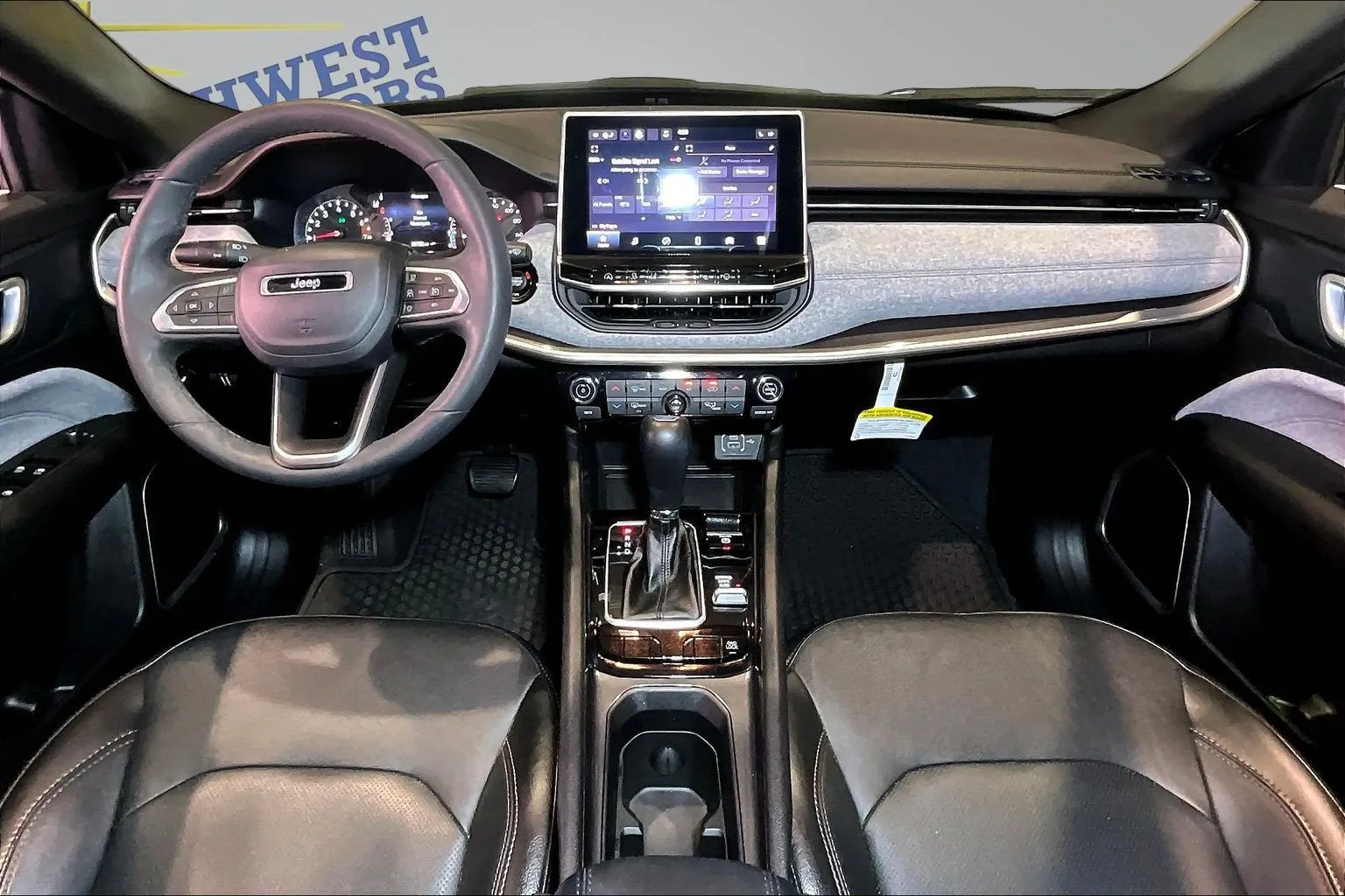 Jeep Compass photo 8