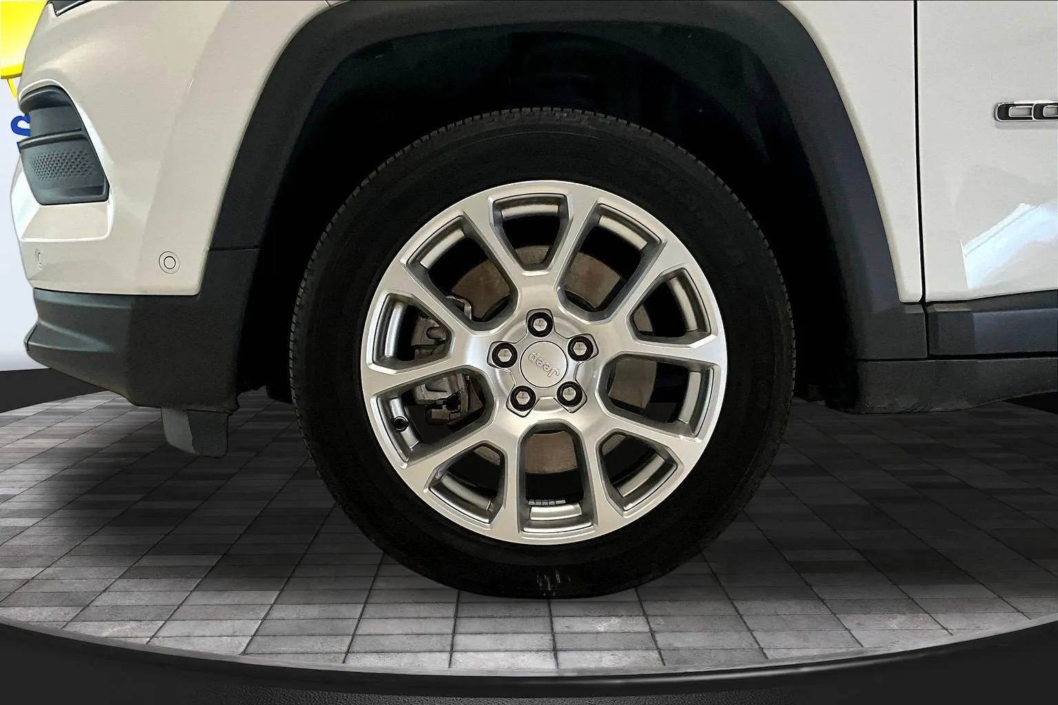 Jeep Compass photo 33