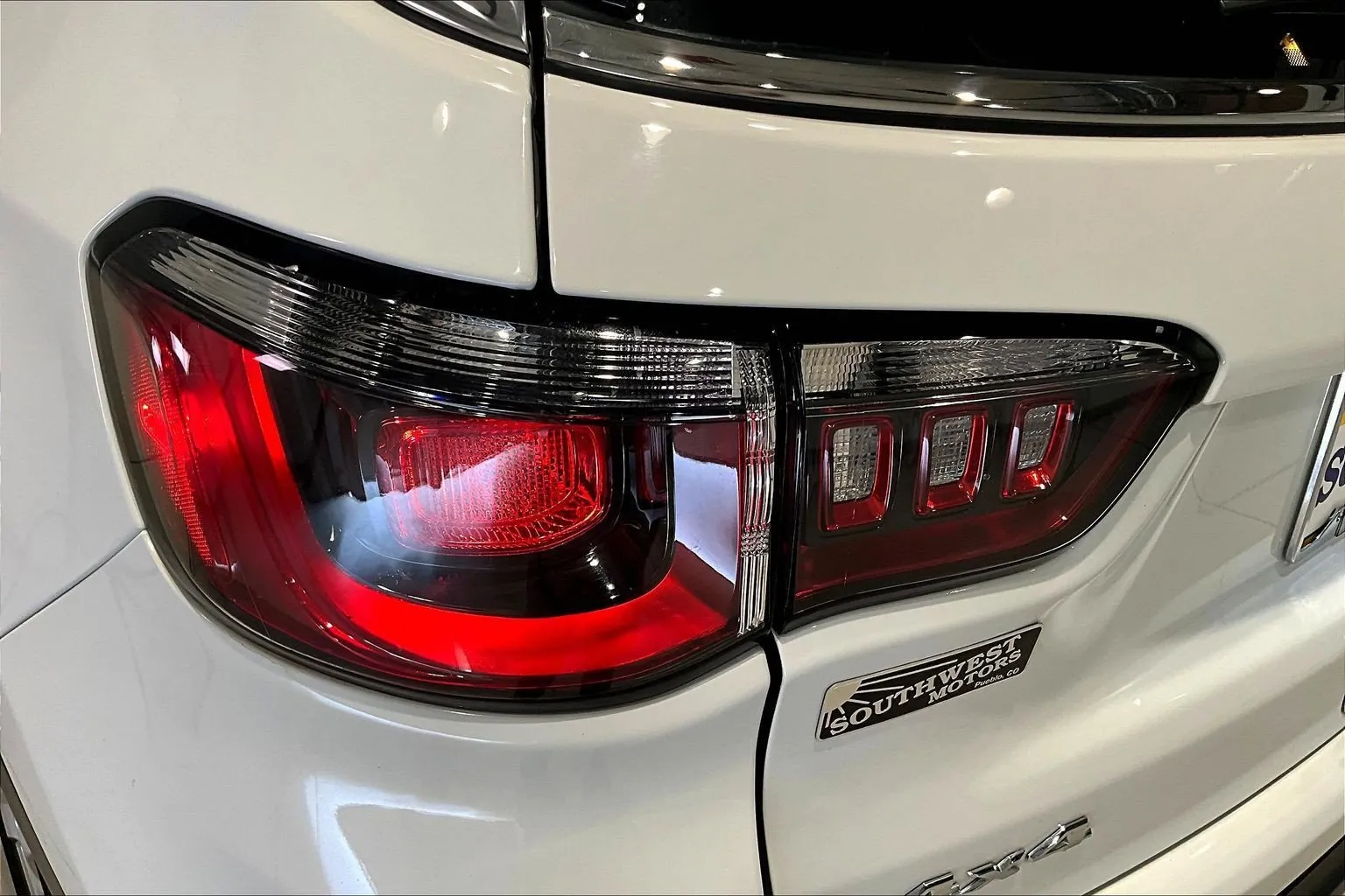 Jeep Compass photo 23