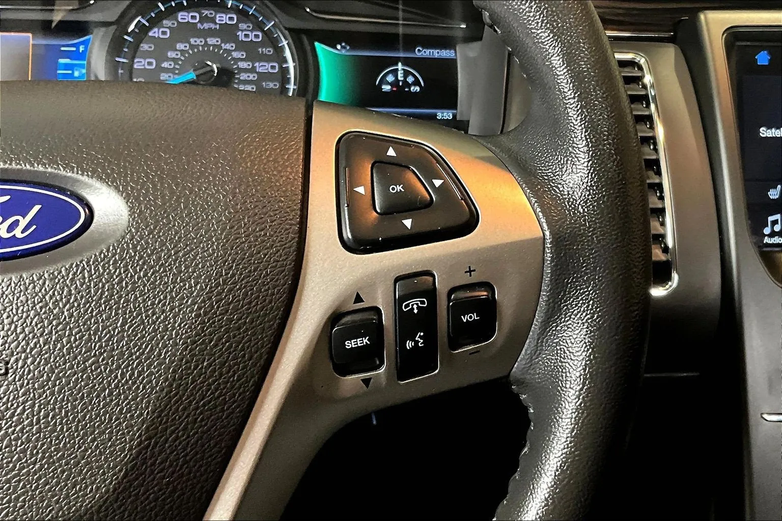 Ford Flex photo 13