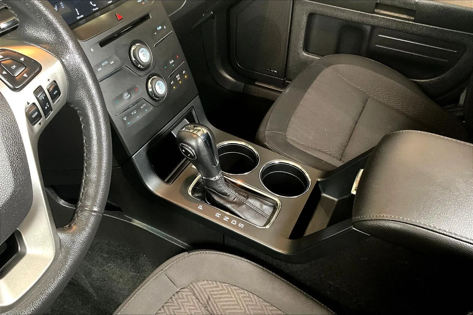 Ford Flex photo 18