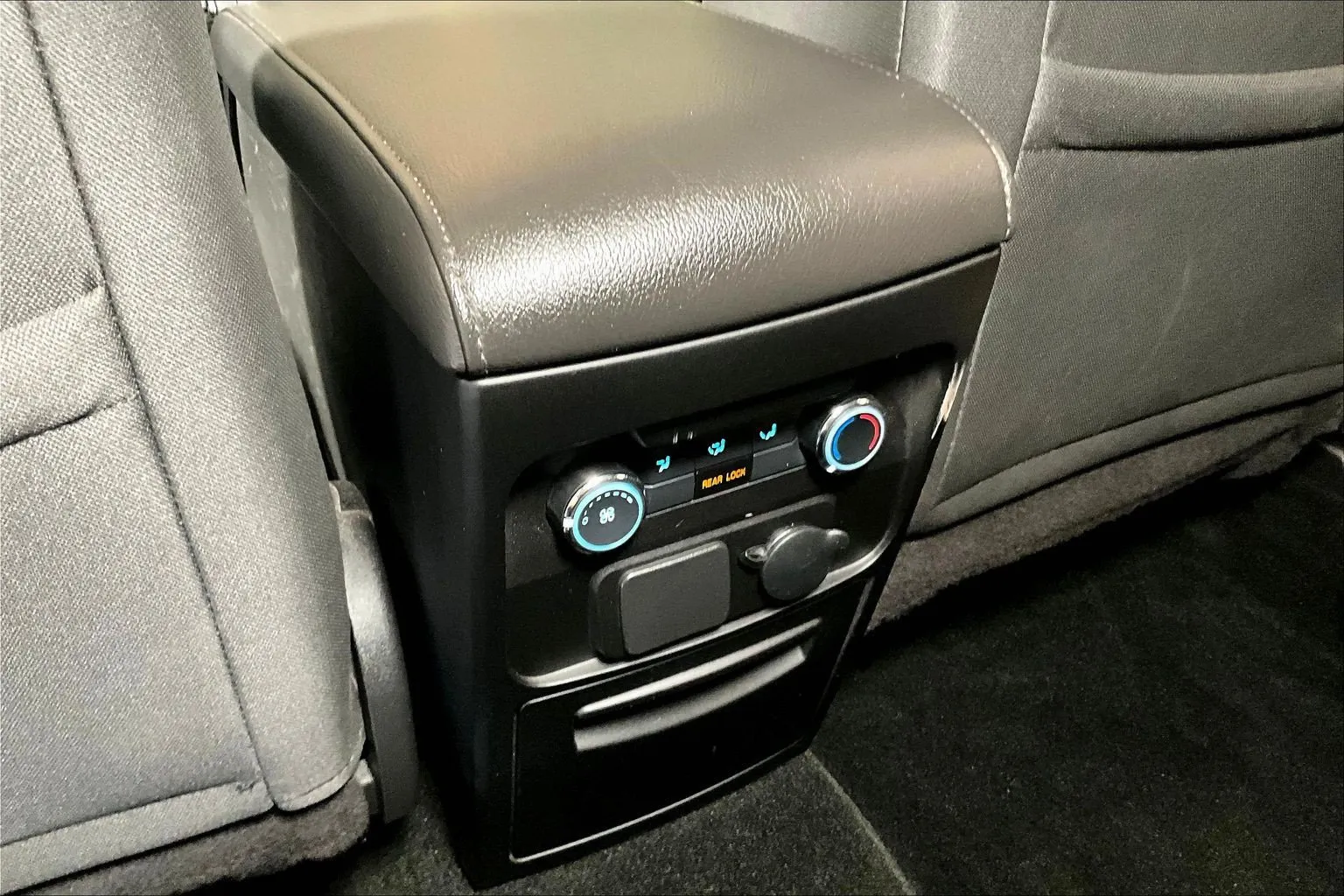Ford Flex photo 11