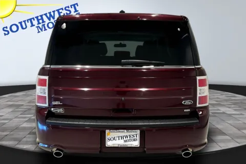 More photos of 2019 Ford Flex SEL at Southwest Motors, CO
