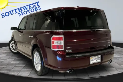 More photos of 2019 Ford Flex SEL at Southwest Motors, CO