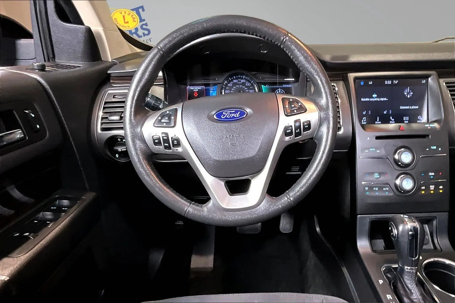 Ford Flex photo 9