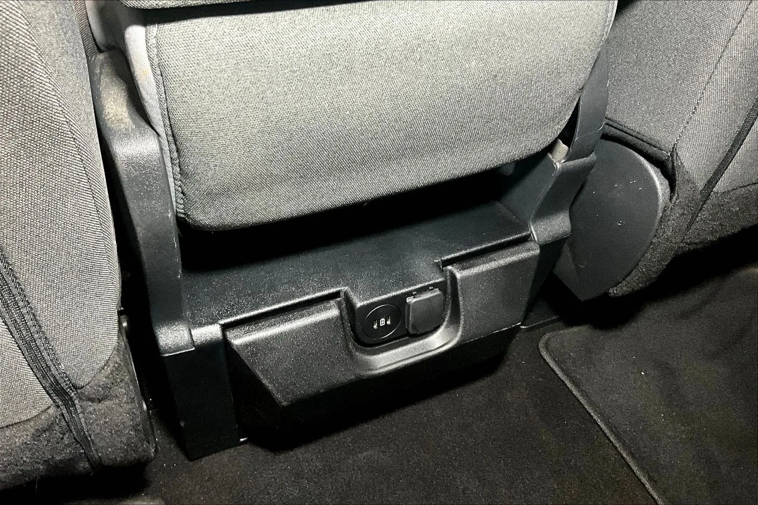 Ford F-150 photo 12