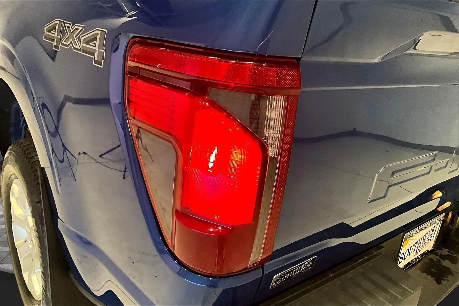 Ford F-150 photo 24