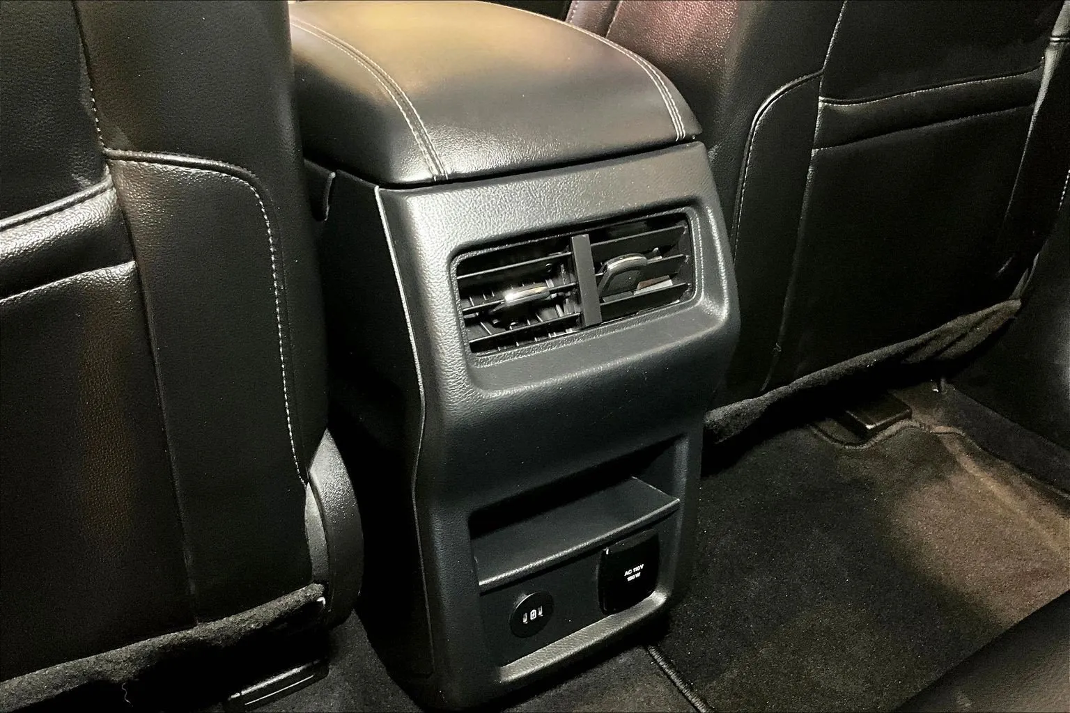 Ford Edge photo 11