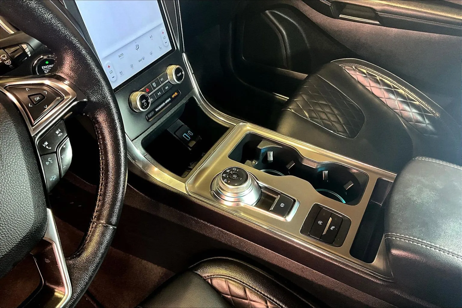 Ford Edge photo 18