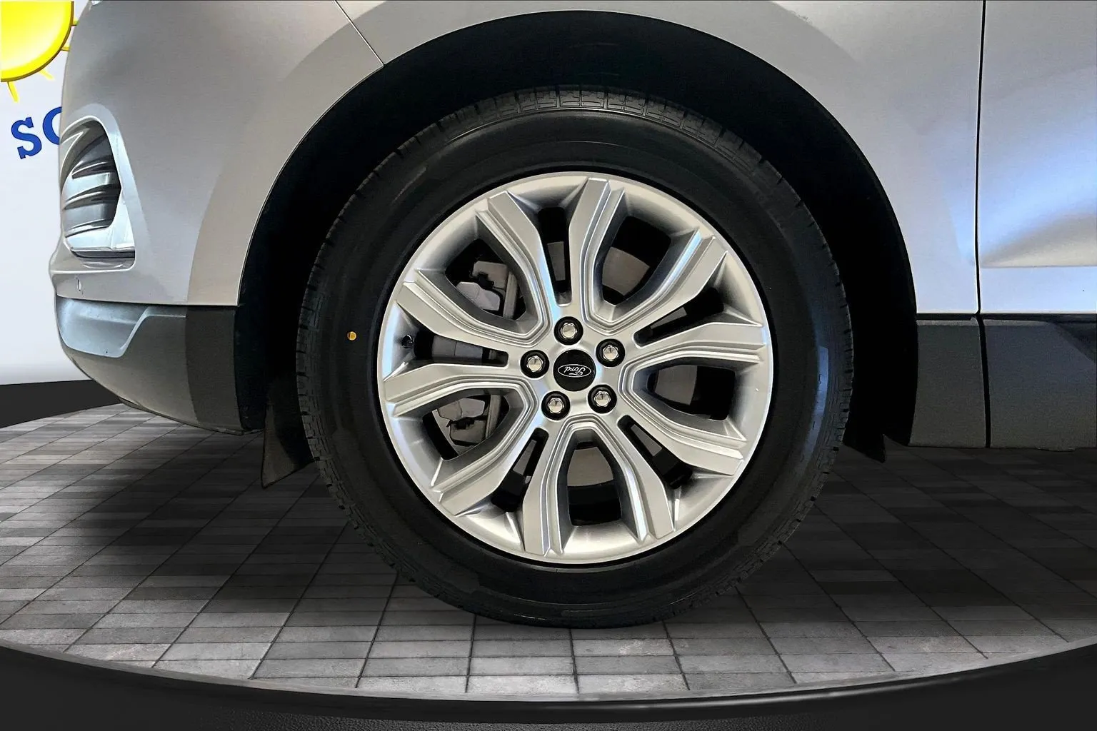Ford Edge photo 33