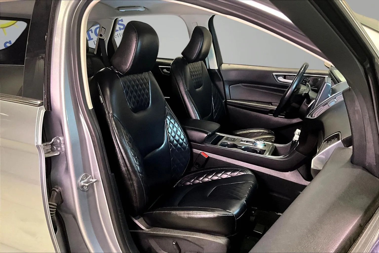 Ford Edge photo 29