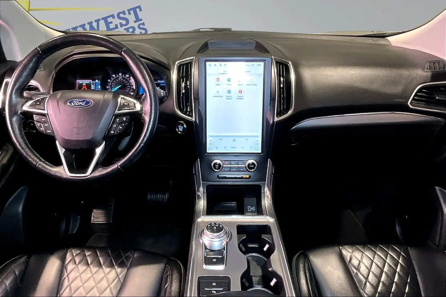 Ford Edge photo 8
