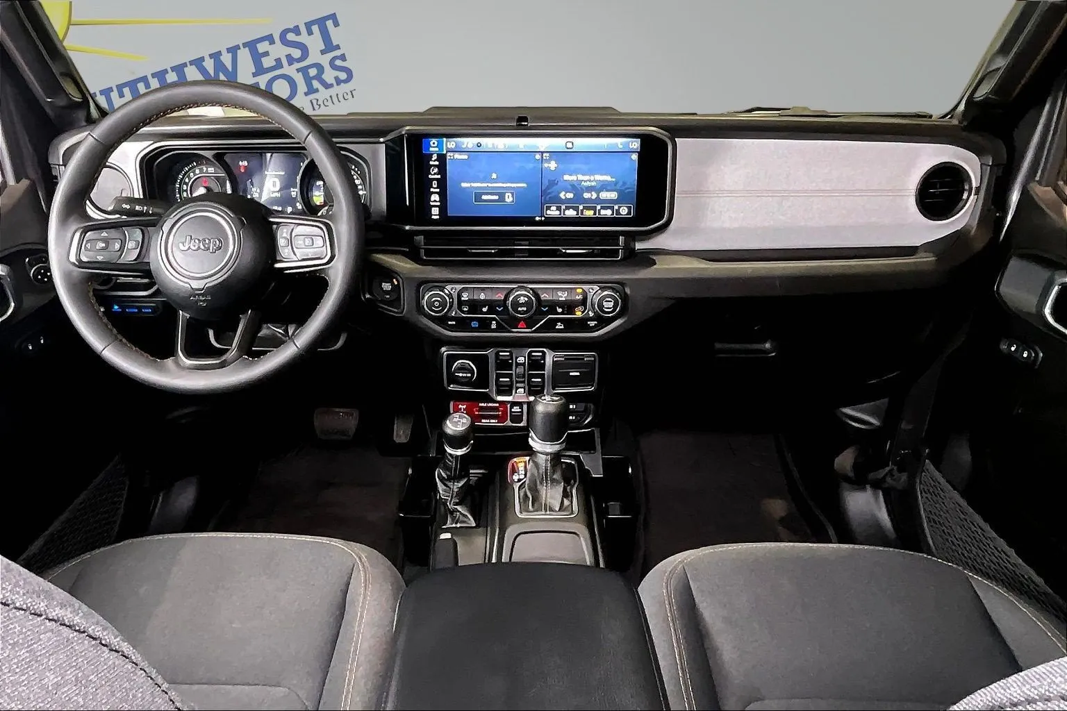Jeep Wrangler photo 8