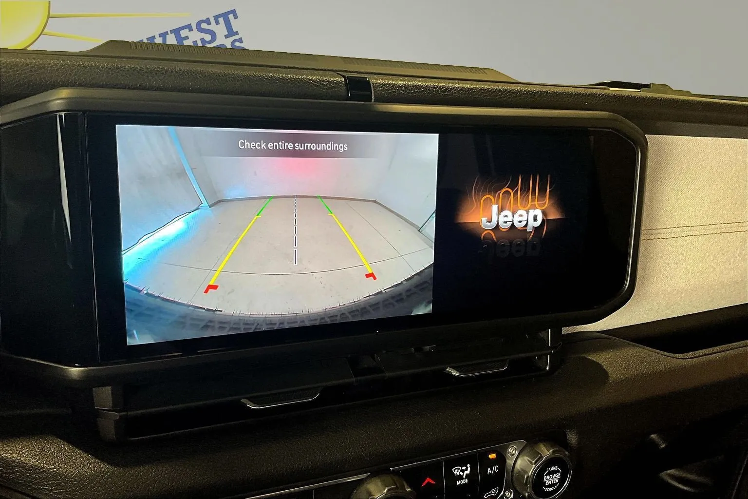 Jeep Wrangler photo 15