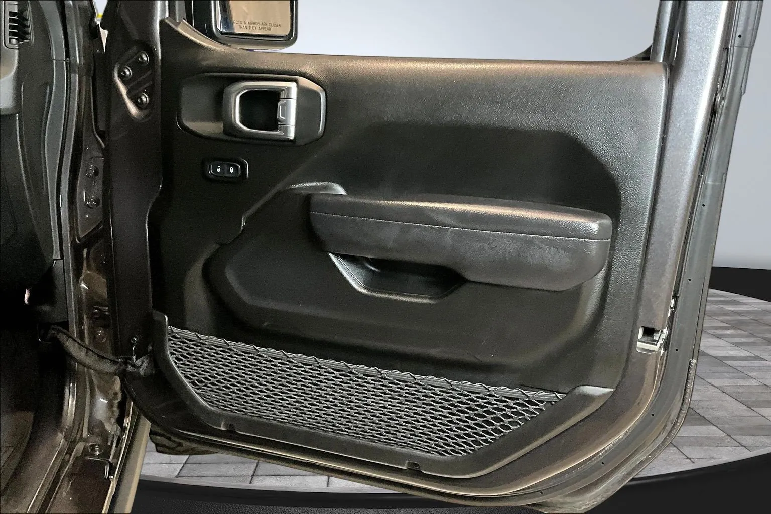 Jeep Wrangler photo 29