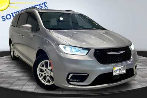 Another view of 2021 Chrysler Pacifica Touring L for sale in Pueblo, CO at Southwest Motors