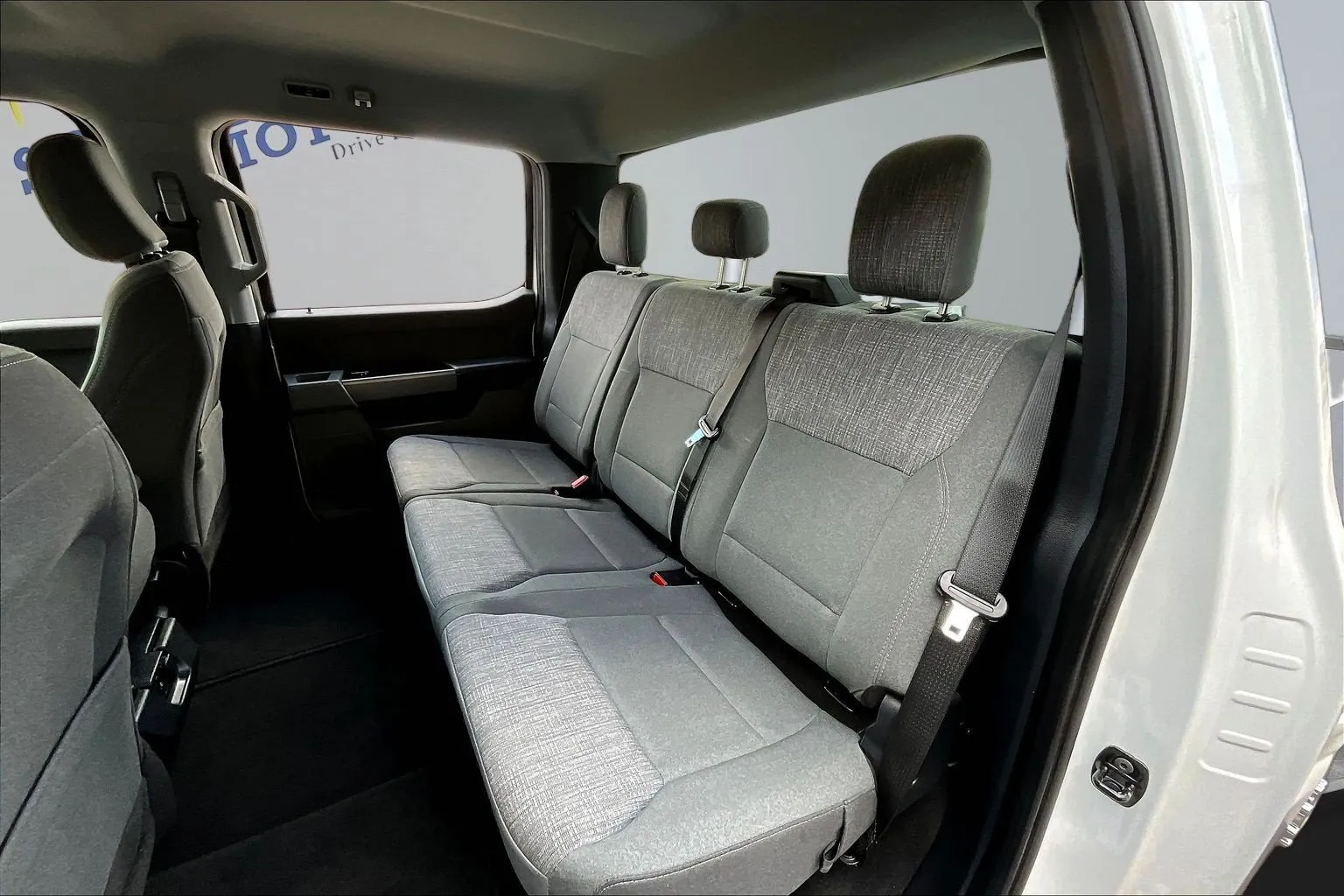 Ford F-350 photo 23