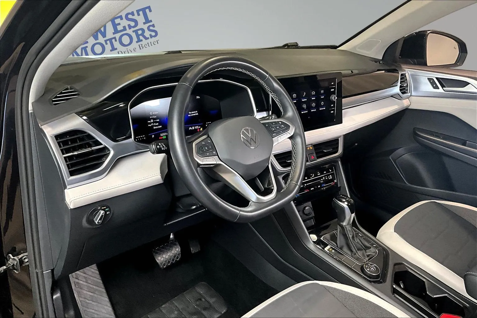 Volkswagen Taos photo 17