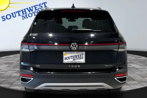More photos of 2025 Volkswagen Taos SE at Southwest Motors, CO