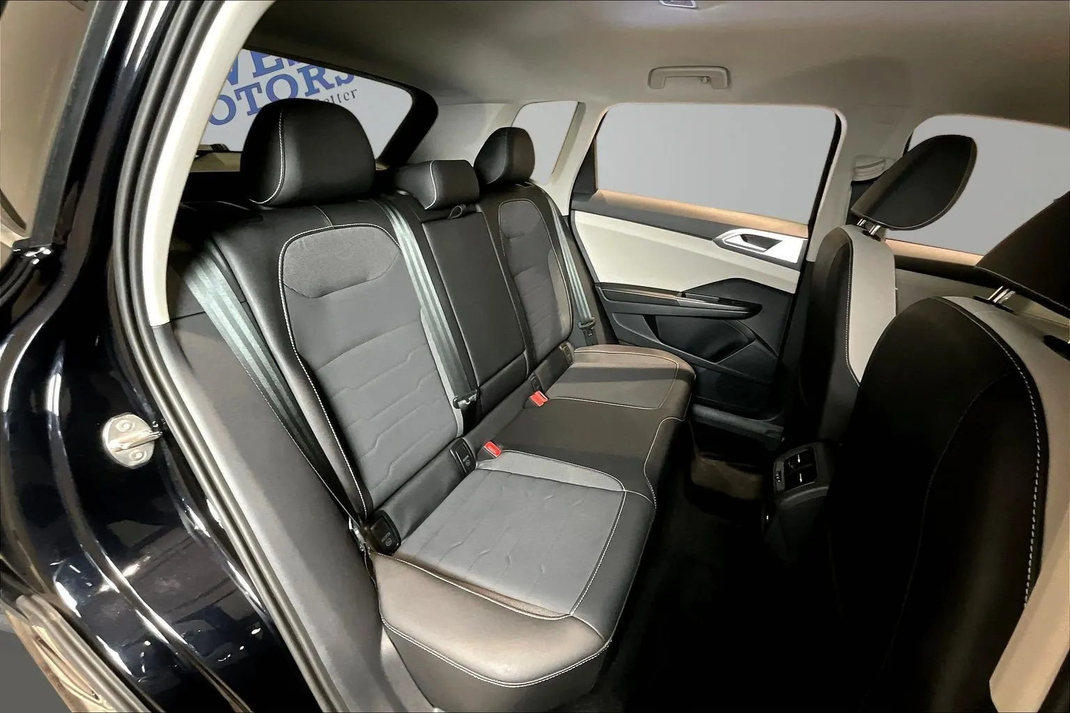 Volkswagen Taos photo 25