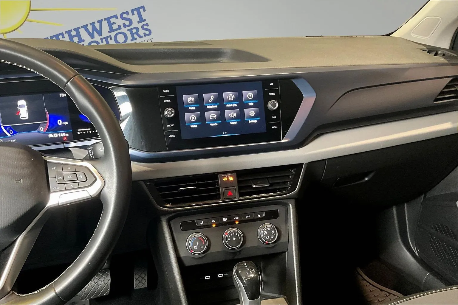 Volkswagen Taos photo 10