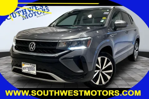 Gray 2022 Volkswagen Taos SE for sale in Pueblo, CO