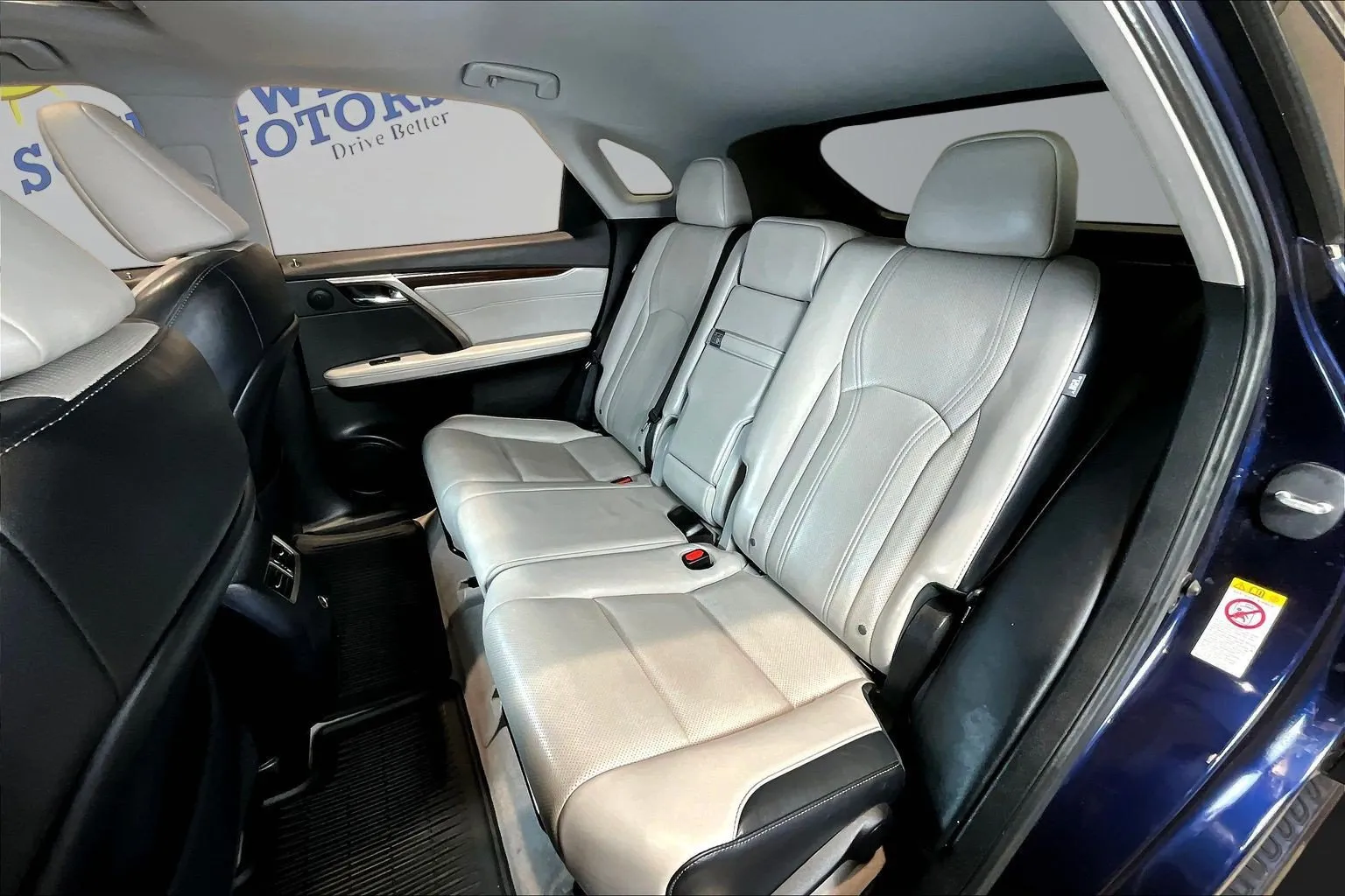 Lexus RX photo 22