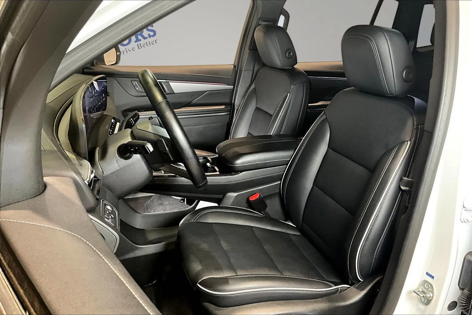 Buick Enclave photo 22