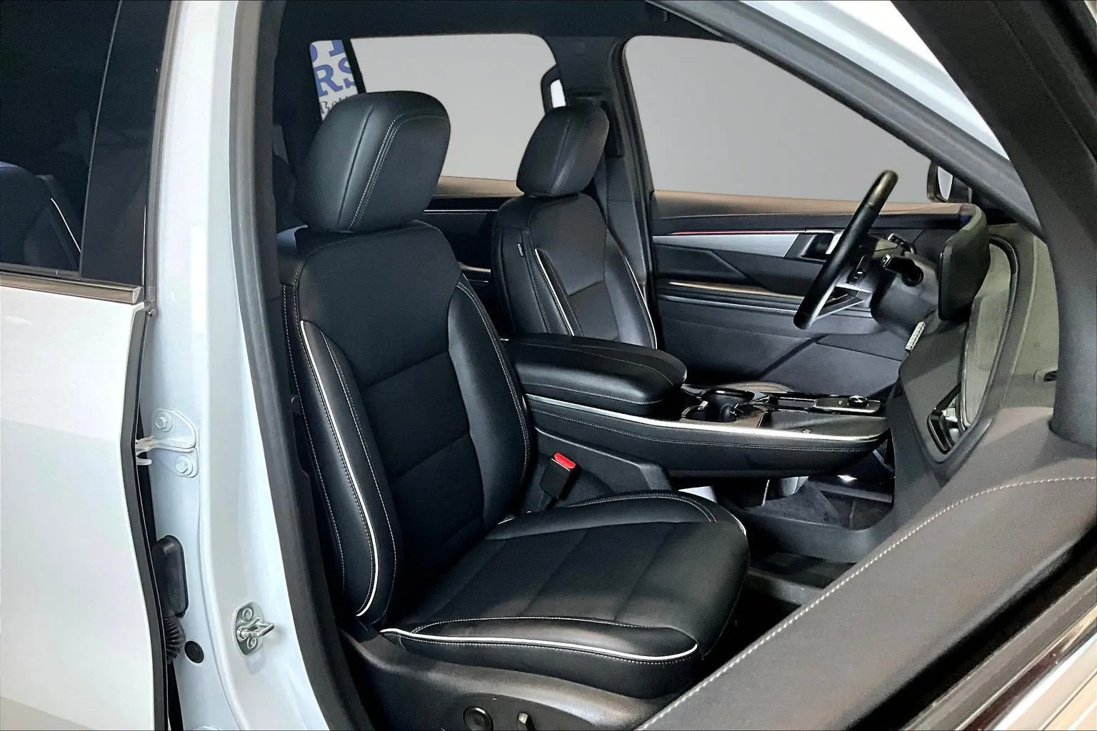 Buick Enclave photo 30