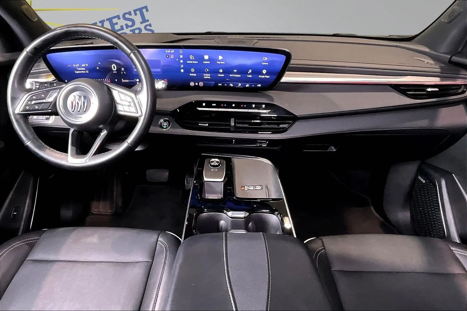 Buick Enclave photo 8