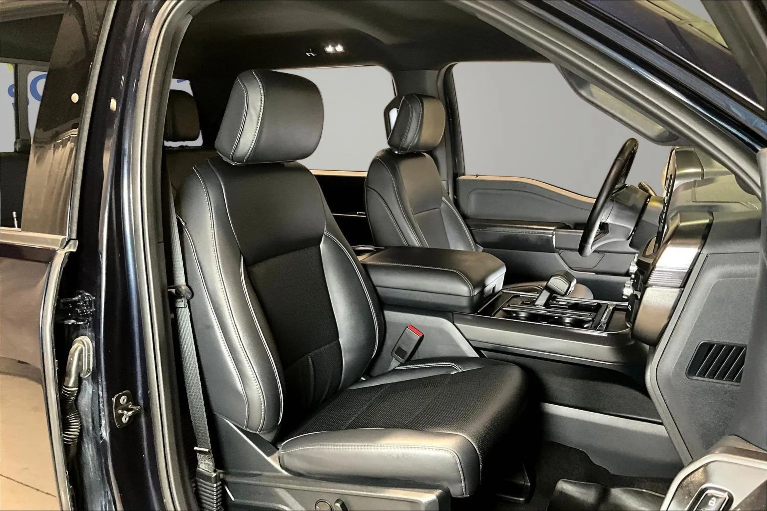 Ford F-150 photo 31