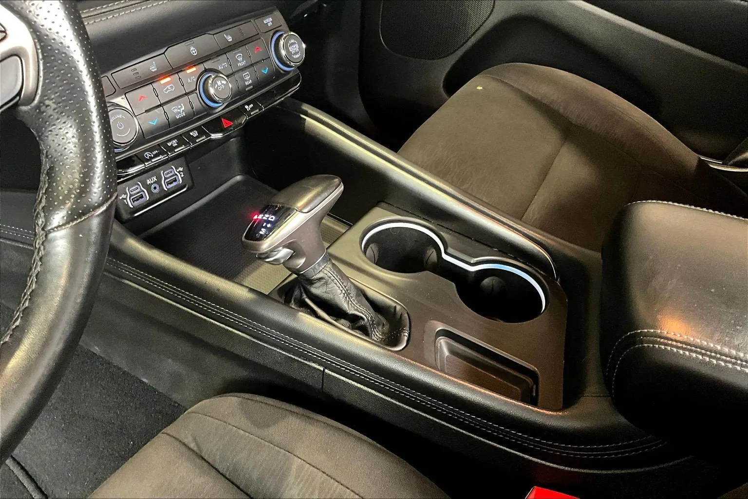 Dodge Durango photo 18