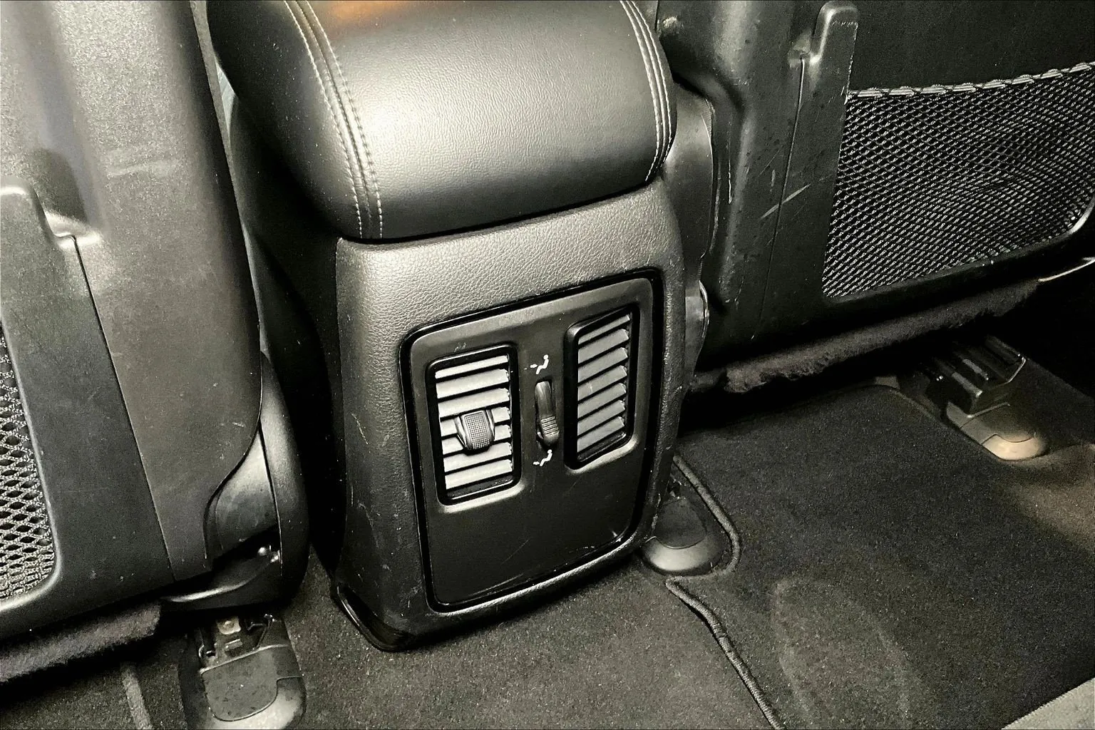 Dodge Durango photo 11