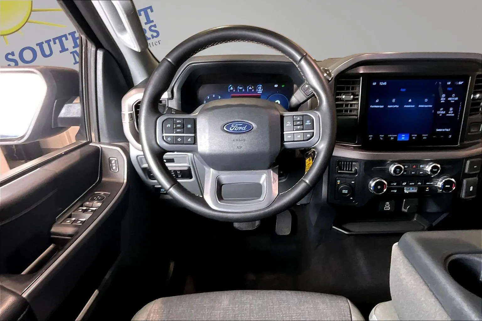 Ford F-150 photo 10