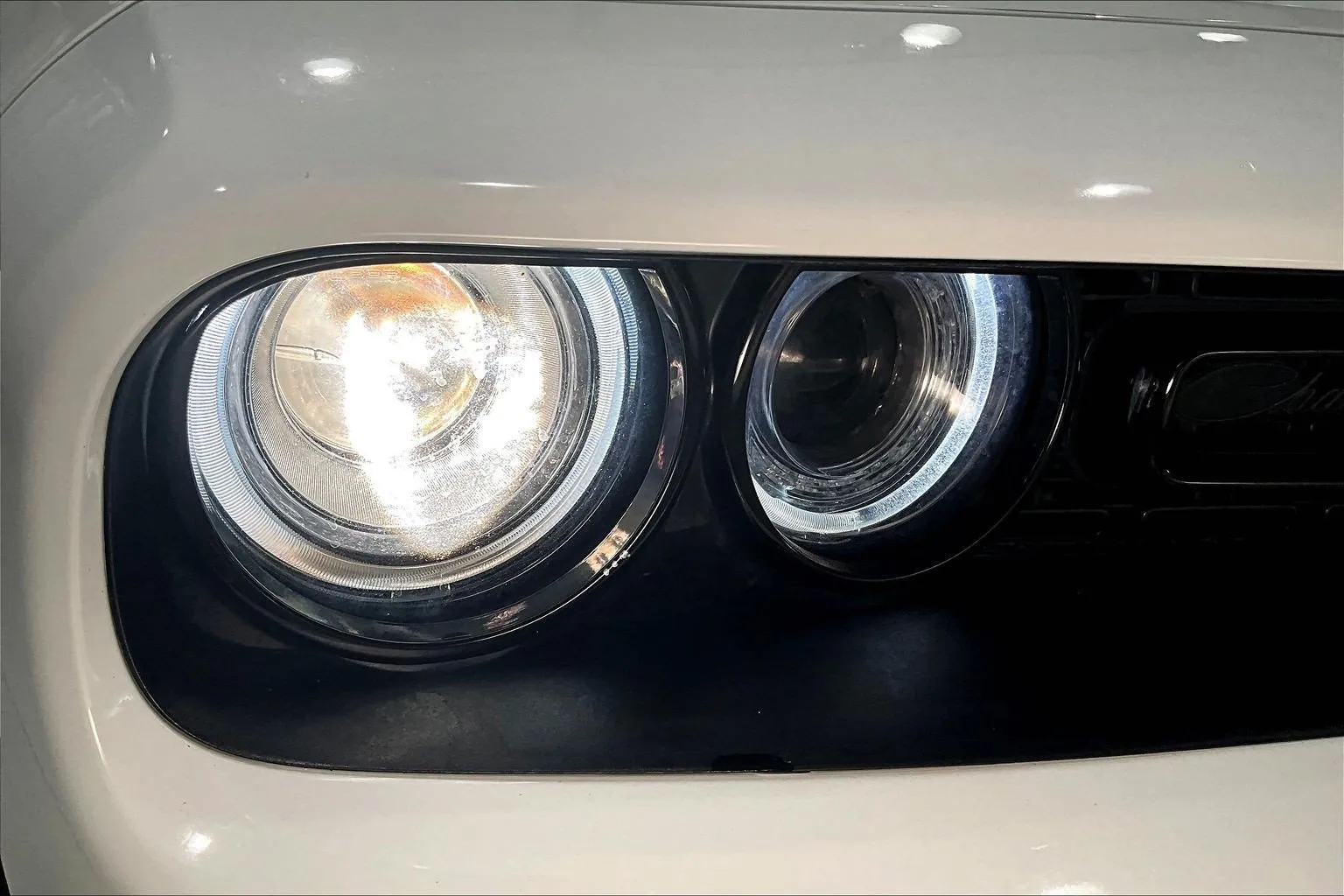 Dodge Challenger photo 30