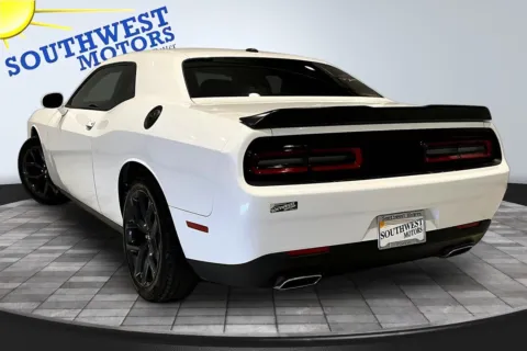 More photos of 2023 Dodge Challenger SXT at Southwest Motors, CO