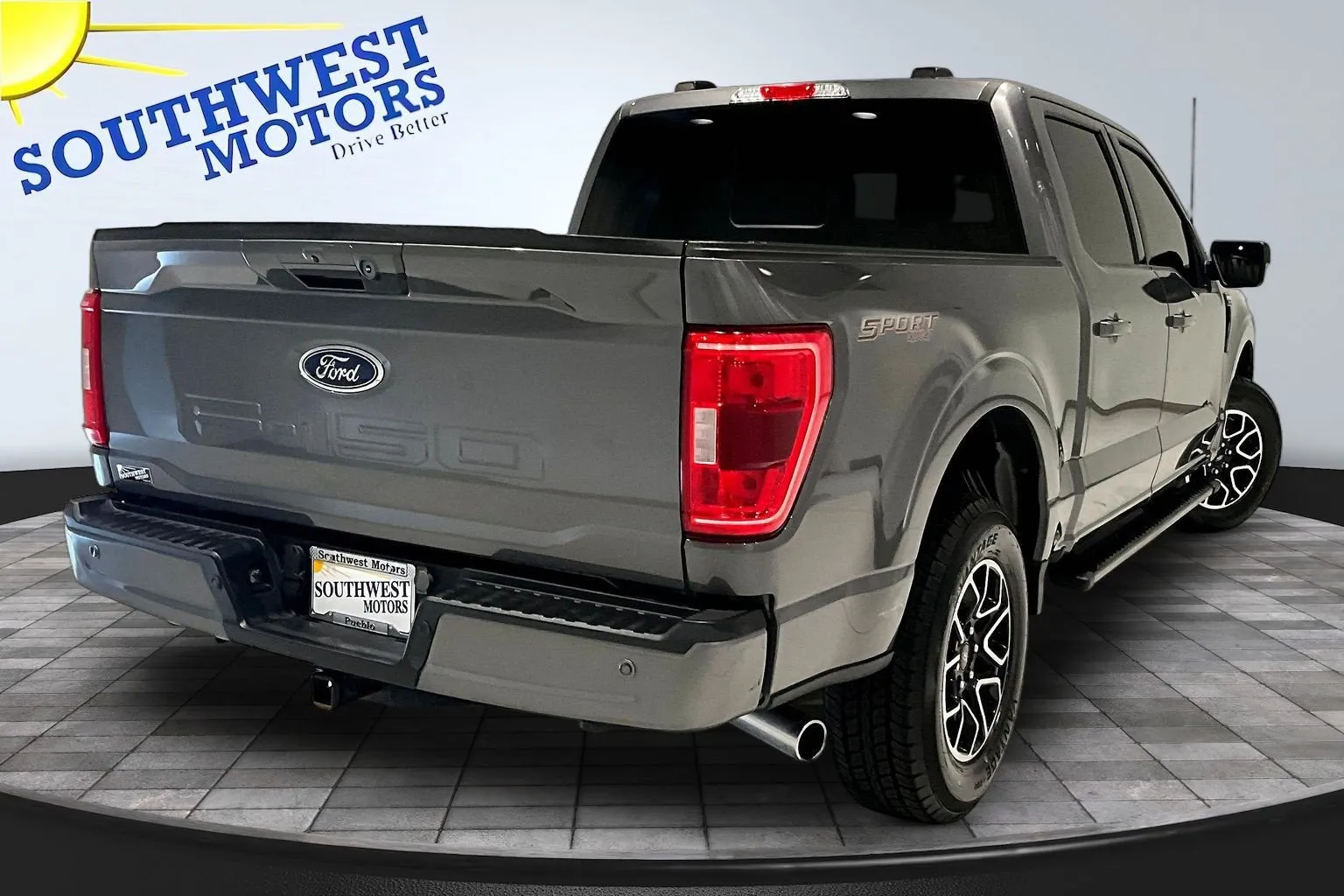 Ford F-150 photo 7