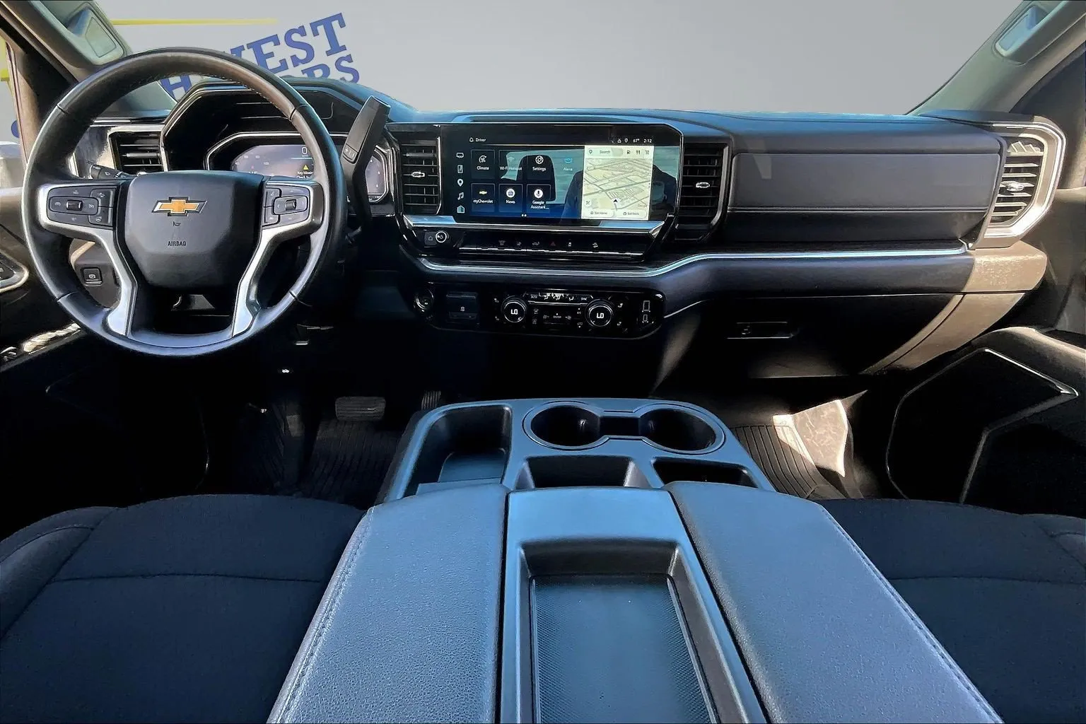 Chevrolet Silverado photo 9