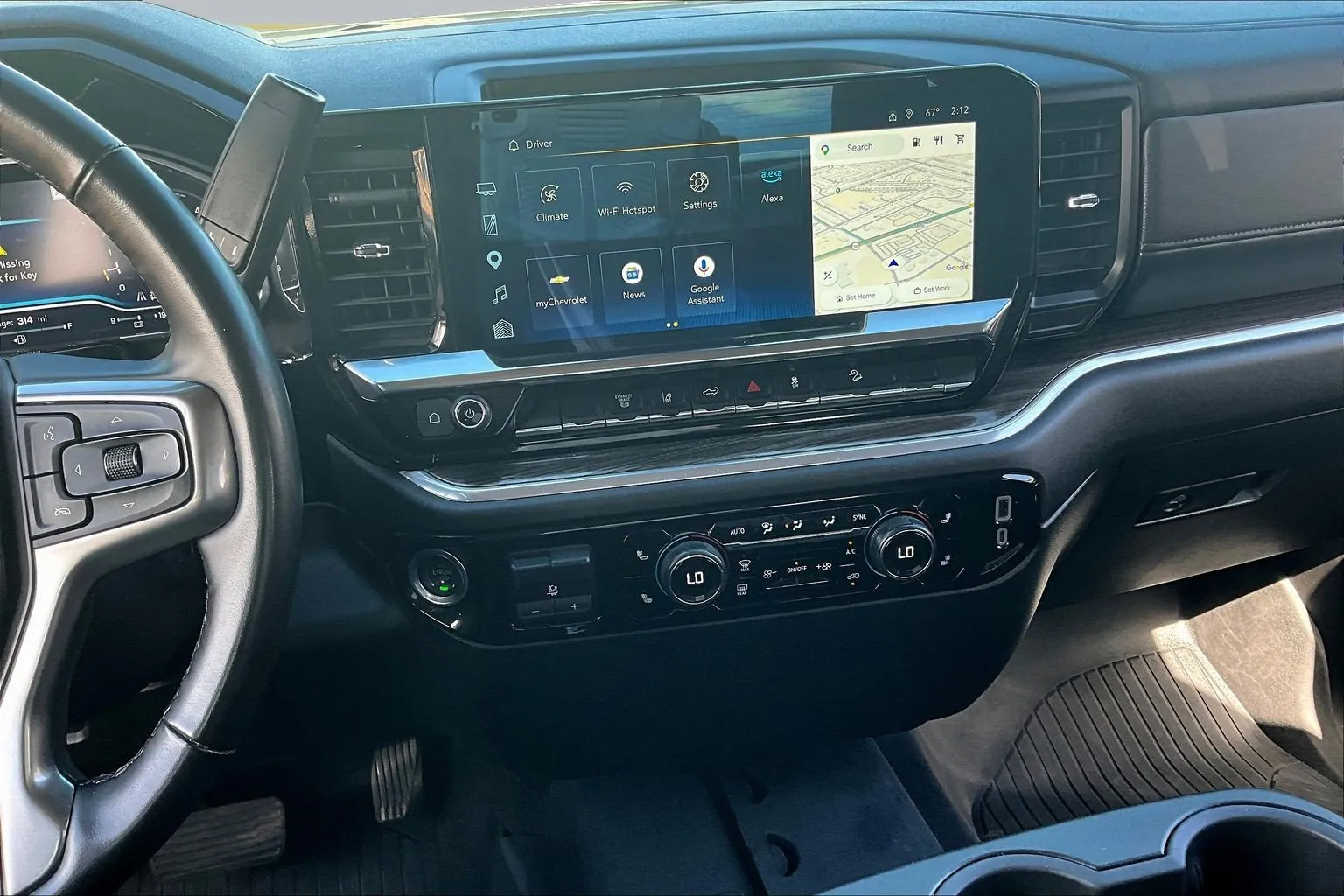 Chevrolet Silverado photo 11