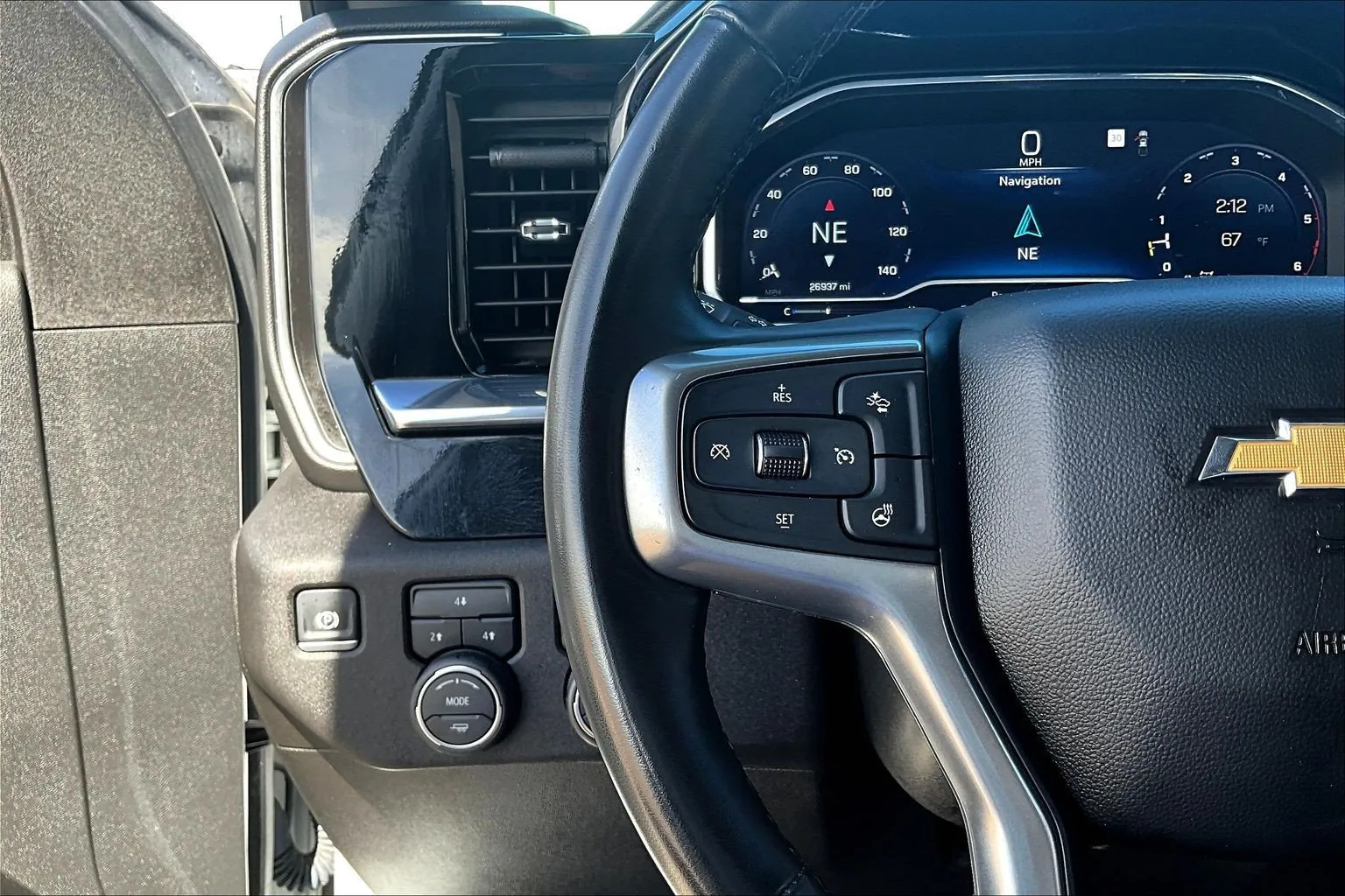Chevrolet Silverado photo 13